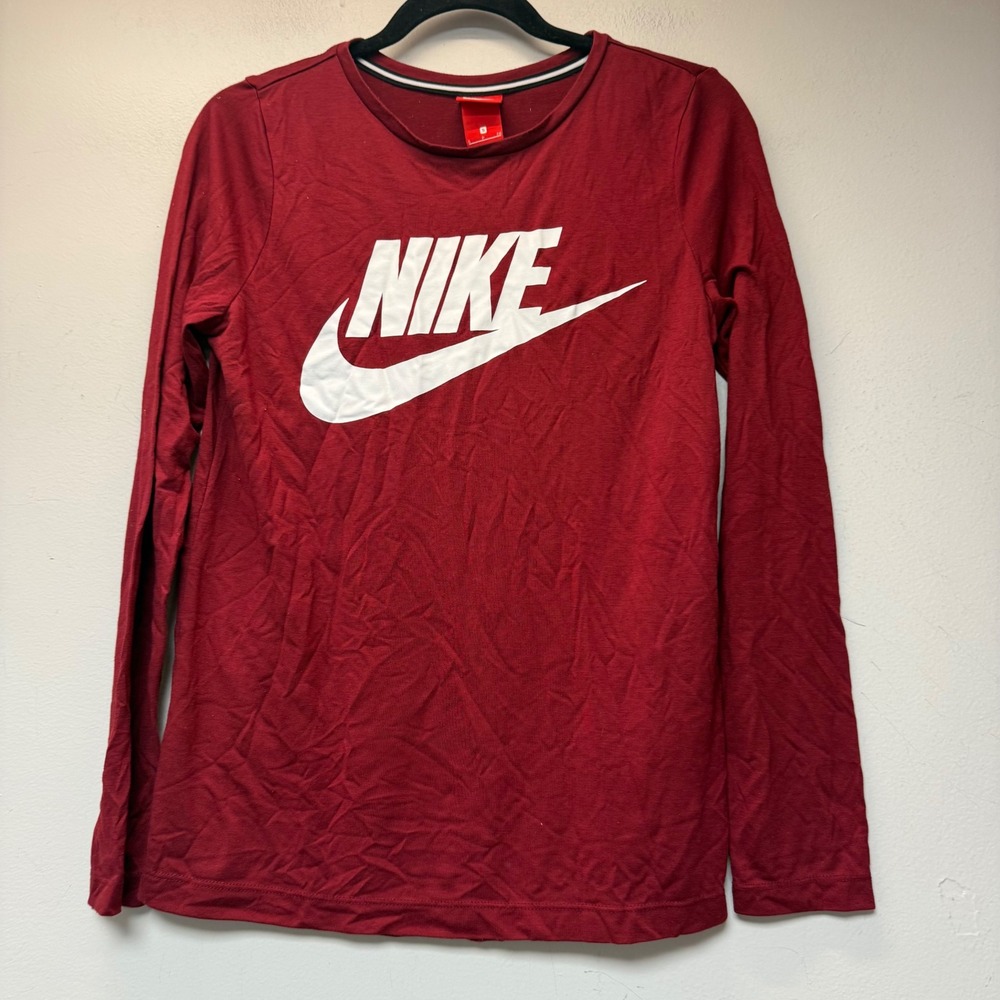 Nike Long Sleeve T-Shirt Womens Small Burgundy Excellent Logo Graphic Tee